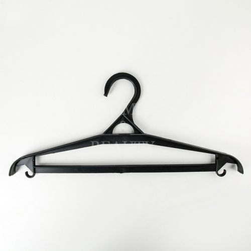 Вешалка-плечики для верхней одежды, размер 52-54, цвет чёрный 